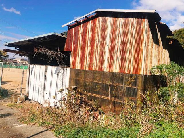Warehouse with Land for Sale in Himeji's Shikama Ward - Thumbnail 2
