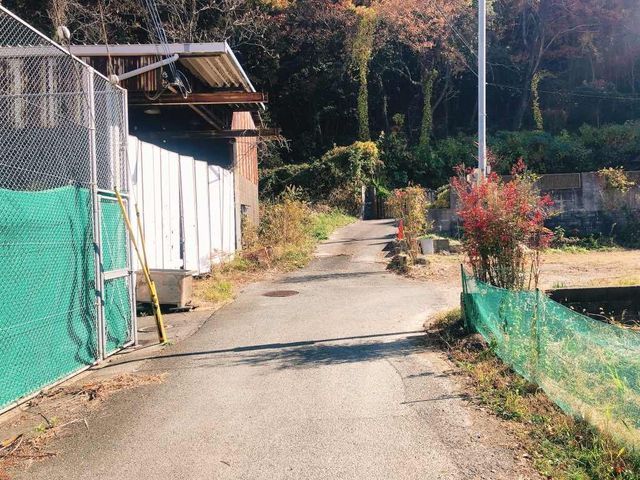 Warehouse with Land for Sale in Himeji's Shikama Ward - Thumbnail 3