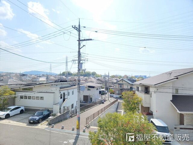 6SLDK All-Electric Family House with Solar Panels in Izumi, Osaka - Thumbnail 2