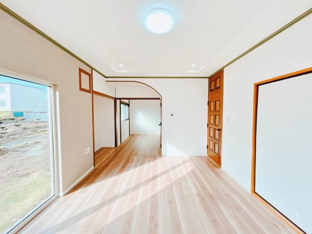 Renovated 5LDK House for Sale in Kitami City, Hokkaido - Thumbnail 4