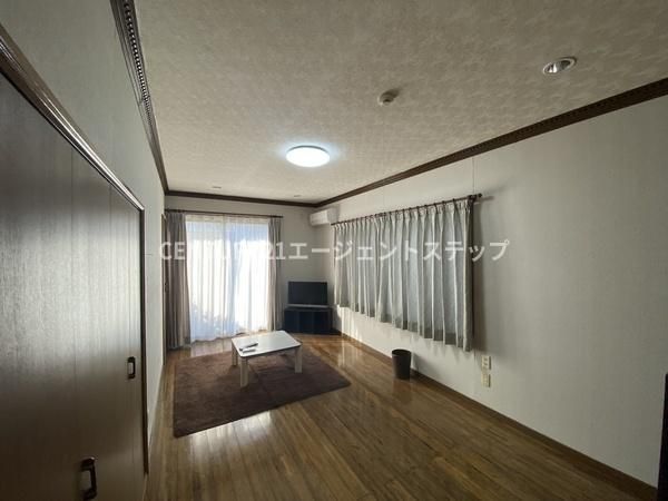 4DK Detached House for Rent in New Tomi Town, Miyazaki - Thumbnail 3