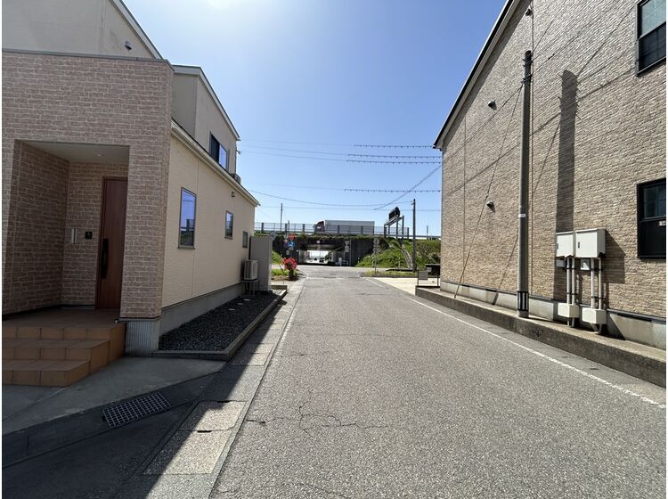 3DK Detached House in Tsubata, Ishikawa - 103.5 sqm - Thumbnail 3