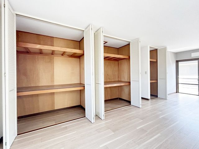 5LDK Detached House for Sale in Nishinomiya, Hyogo - Thumbnail 4