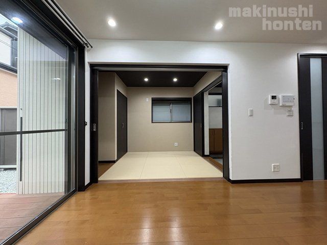 Modern 4LDK House for Sale in Fujiidera, Osaka - Thumbnail 4