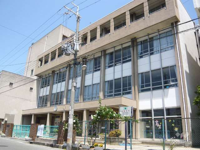 4LDK Detached House for Sale in Itami City, Hyogo - Thumbnail 3
