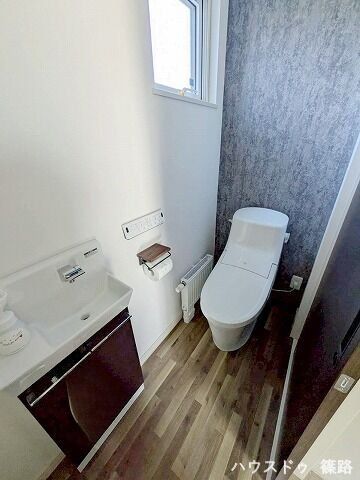 2022 Built Charcoal House in Ishikari Hokkaido with 3 Parking - Thumbnail 3