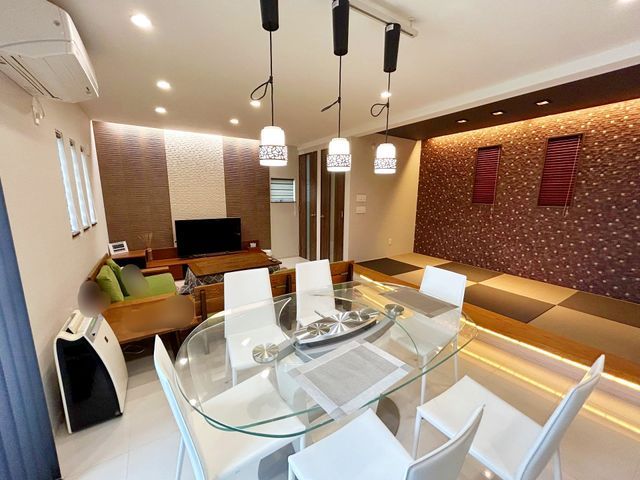 Modern 4SLDK House for Sale in Osaka's Hirano Ward - Thumbnail 2