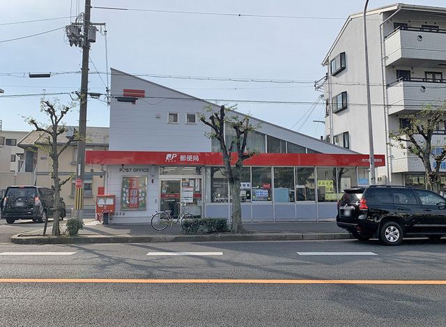 3DK House with South Balcony for Sale near Makino Station, Hirakata - Thumbnail 4