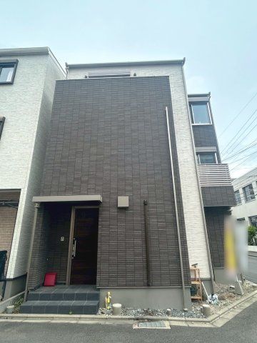 4LDK Wooden House for Sale in Ukyo Ward, Kyoto - Thumbnail 3