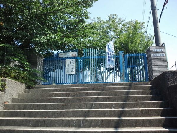 5DK Detached House for Sale in Sennan City, Osaka - Thumbnail 4