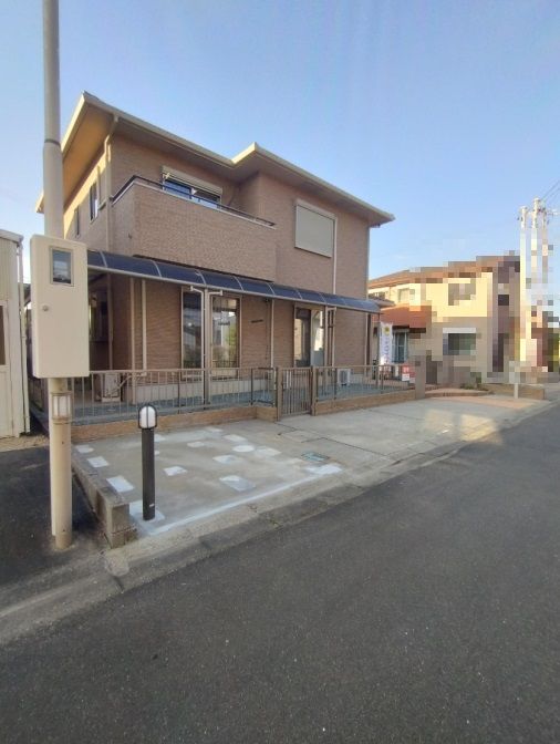 3SLDK House for Sale in Tsu, Mie - 126.5 sqm - Thumbnail 2