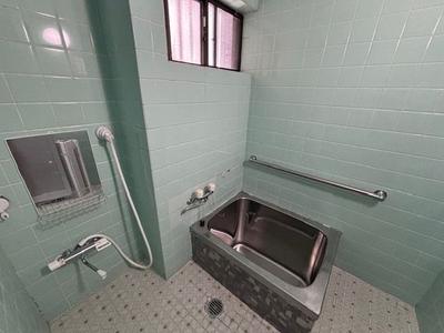 5LDK Used House for Sale in Higashiosaka, Osaka — Bathroom, Higashiosaka, Osaka