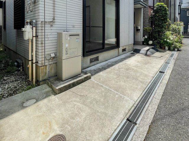 2LDK Lightweight Steel House in Kobe Higashinada | 13 Min Walk to Aoki Stn - Thumbnail 2
