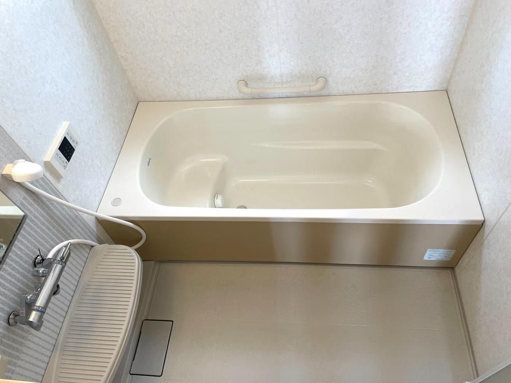 Spacious 3-Storey Steel Home in Moriguchi, Osaka | 4SLDK with Loft - Thumbnail 3