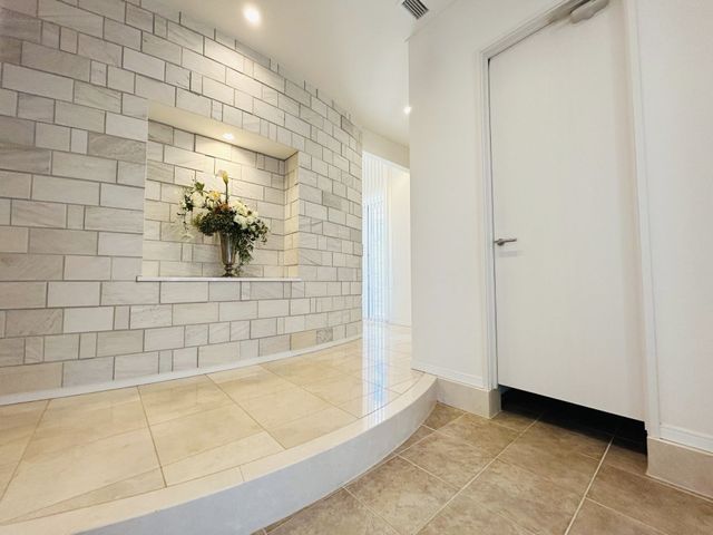 4LDK Detached House with Roof Terrace in Suita, Osaka - Thumbnail 2