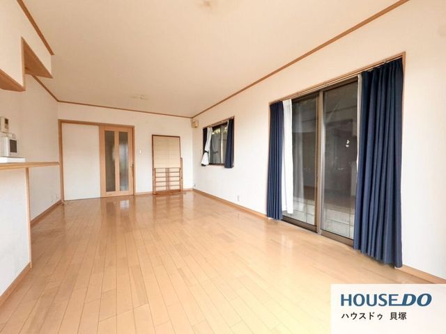 5LDK Detached House with Ene-Farm, Near Nishikihama Station, Kaizuka - Thumbnail 2