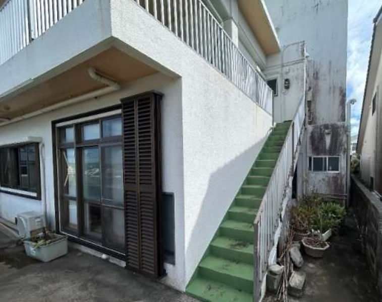 7LDK RC House for Sale in Tomigusuku, Okinawa 127.89sqm - Thumbnail 2
