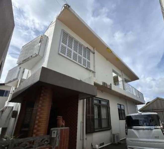 7LDK RC House for Sale in Tomigusuku, Okinawa 127.89sqm - Image 1