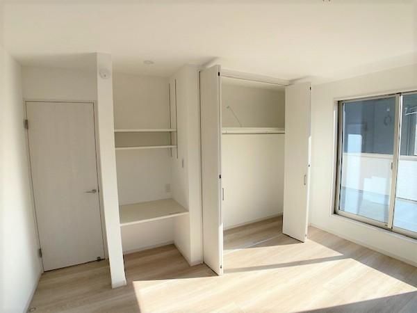 4LDK Detached House in Himeji with Solar Power and Underfloor Heating - Thumbnail 3