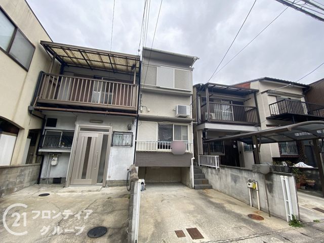 Renovated 3DK House for Sale in Fushimi-ku, Kyoto - Thumbnail 2