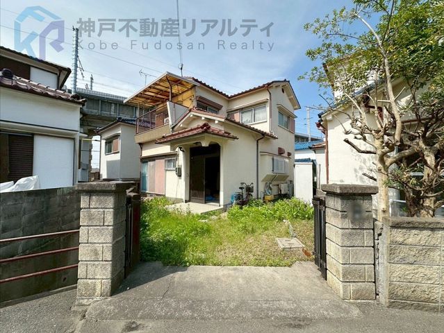 5DK House for Sale near JR Uozumi Station, Akashi, Hyogo - Thumbnail 3