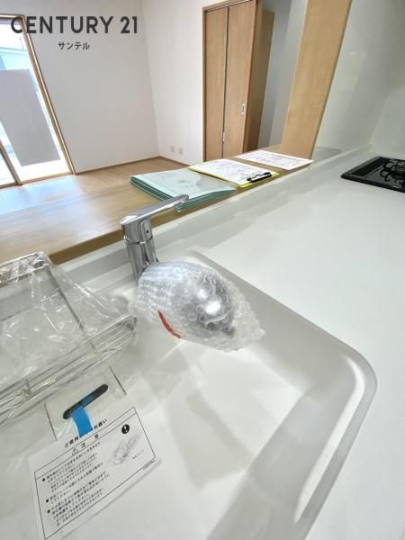 Modern 3LDK Single-Story House for Sale in Nishi City, Miyazaki - Thumbnail 4