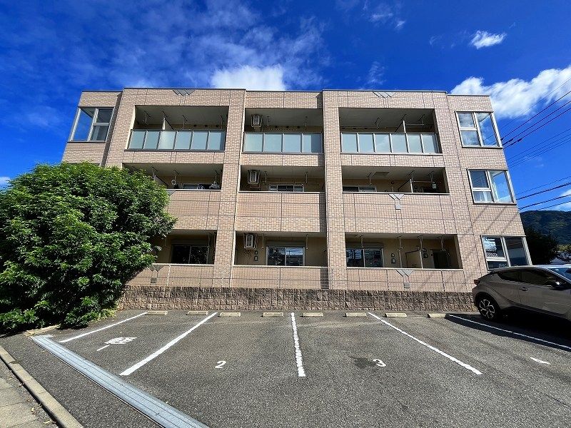 Luna Jewel Apartment for Rent in Kokurakita-ku, Kitakyushu - Thumbnail 2