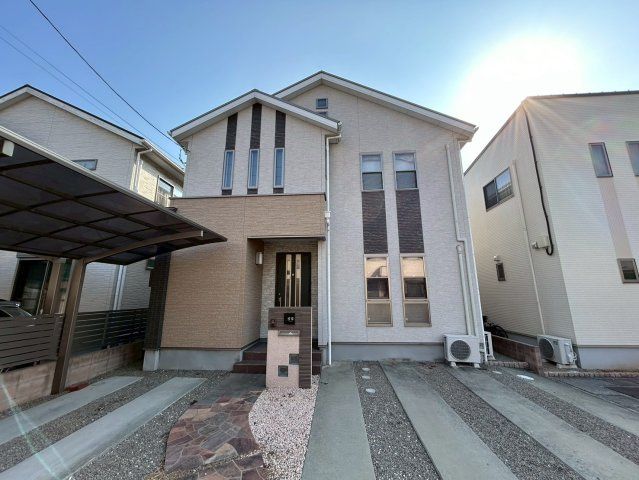 4LDK House for Sale in Himeji, Hyogo - Near Harima-Takaoka Station - Thumbnail 2