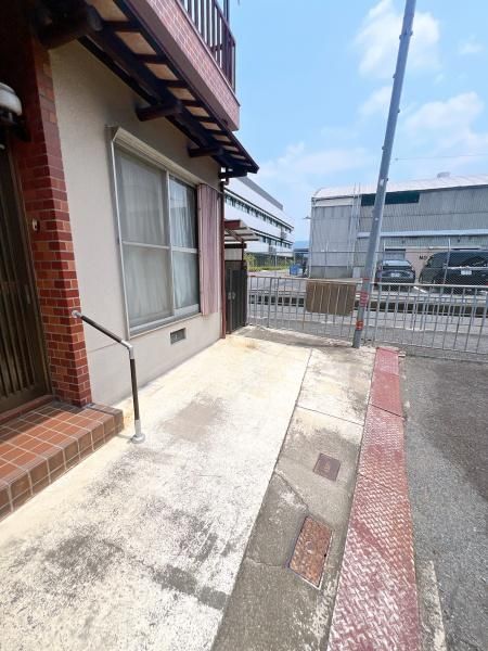 5DK Detached House for Sale in Higashiosaka, Osaka - Thumbnail 3