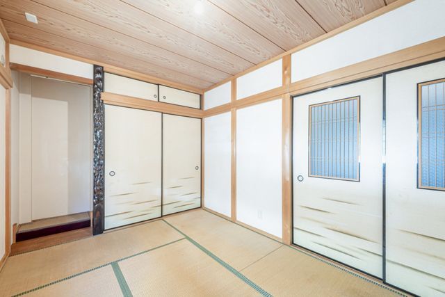 5LDK Steel-Framed House for Sale in Ikuno Ward, Osaka - Thumbnail 4