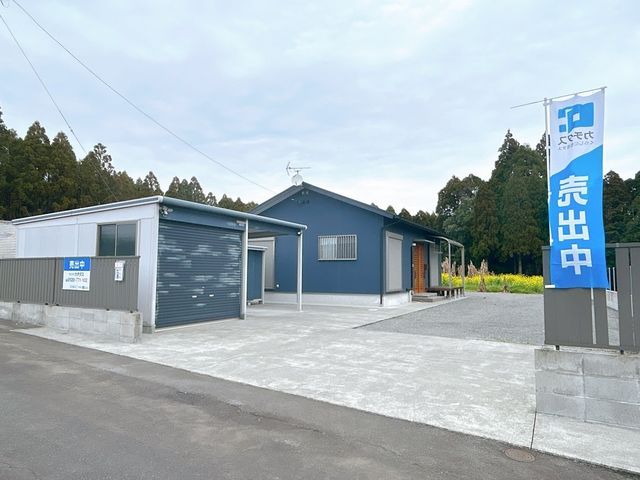 3LDK Single-Story House for Sale in Minamikyushu, Kagoshima - Thumbnail 2