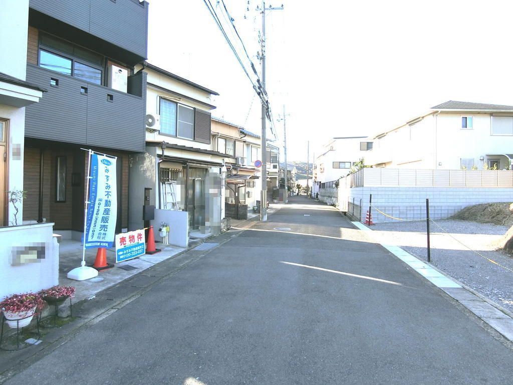 Modern 3LDK Wooden House for Sale in Yamashina, Kyoto - Thumbnail 2
