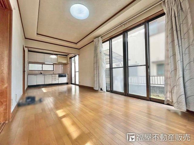 4LDK House for Sale in Himeji Yumesaki with Parking for 2 Cars - Thumbnail 4