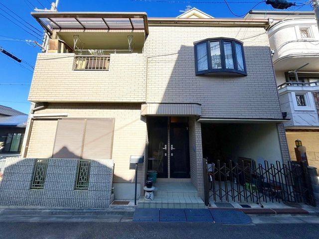 3SLDK House for Sale in Takatsuki, Osaka - 110.24 sqm - Thumbnail 2