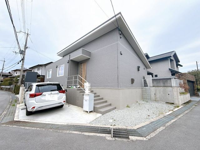 3LDK House for Sale in Ikoma, Nara - 90.26 sqm - Thumbnail 3