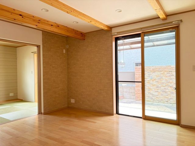 Renovated 4LDK House in Nara City, 108.9 sqm - Thumbnail 3