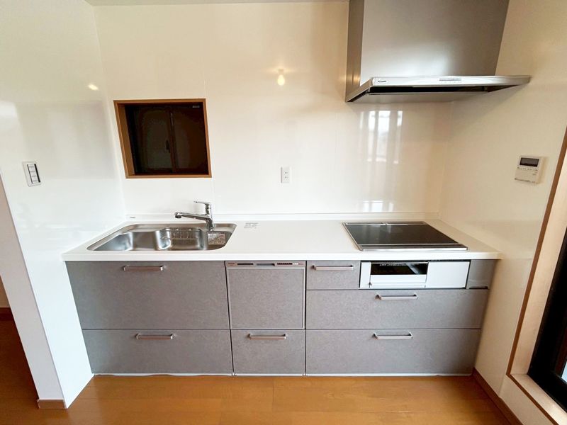 6LDK Family Home with Loft for Sale in Yamashina, Kyoto - Thumbnail 4