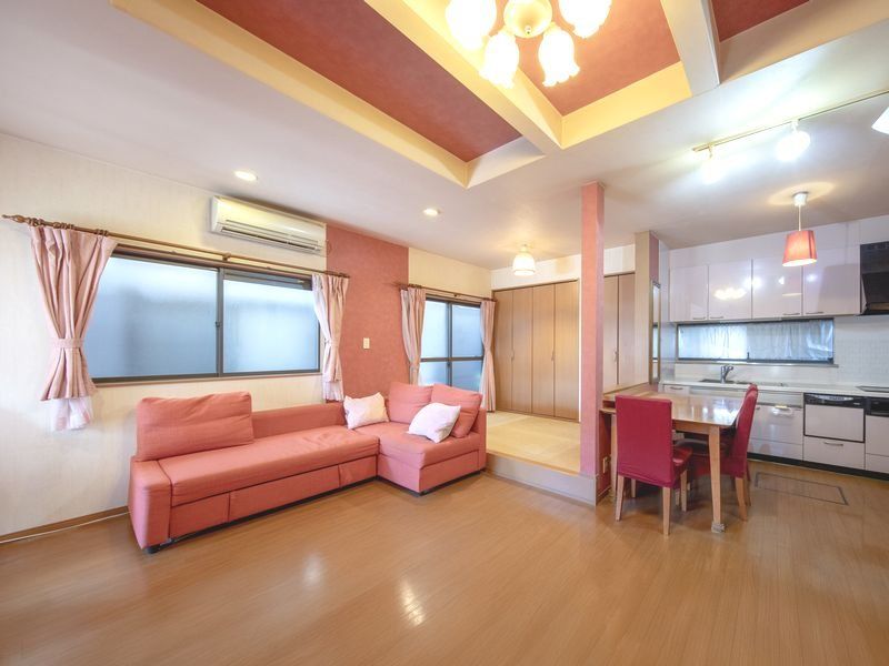 3LDK Detached House for Sale in Takatsuki, Osaka - Thumbnail 3