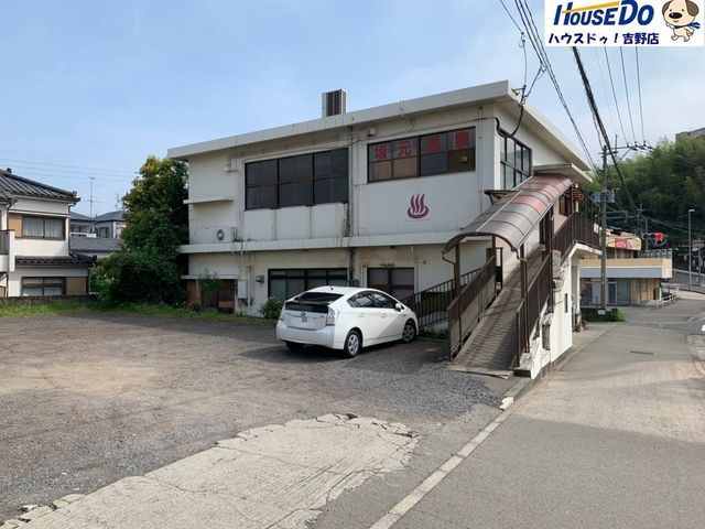 4LDK Detached House for Sale in Kagoshima City, Kagoshima - Thumbnail 2