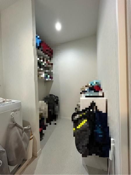 Modern 3LDK Detached House for Sale in Higashinari, Osaka - Thumbnail 2