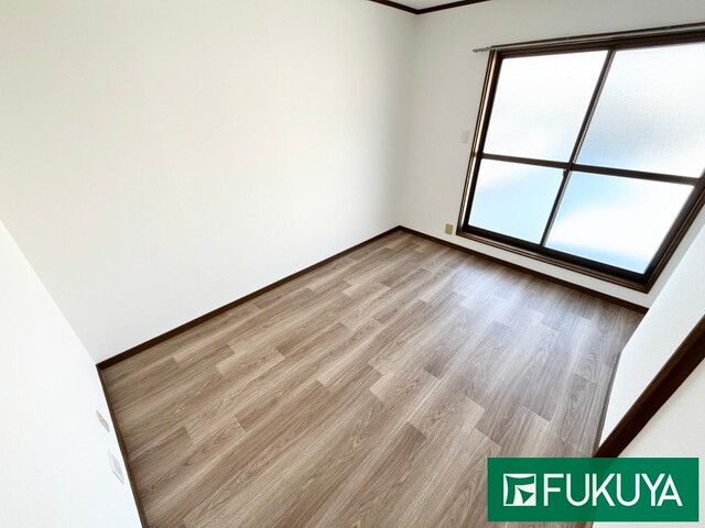 5LDK House with Rooftop Balcony near Shimizu Station, Osaka - Thumbnail 4