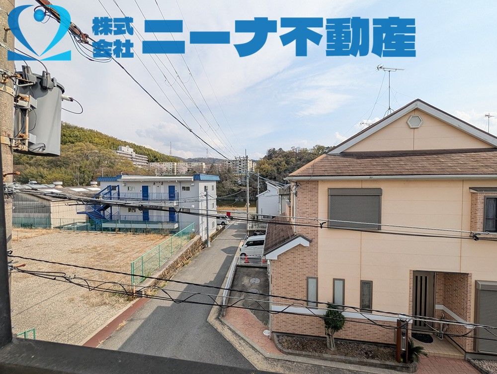 5LDK Corner Lot House for Sale in Kashiwara, Osaka - Thumbnail 3