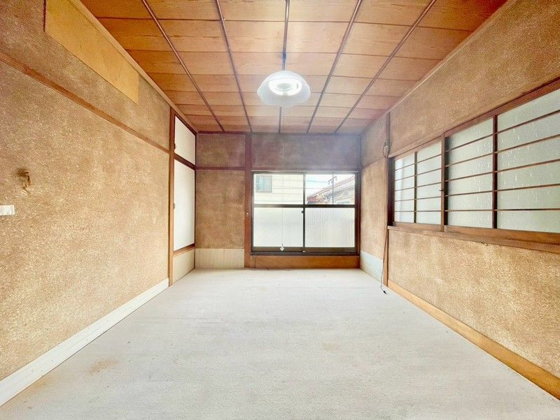 South-Facing 3DK House near Taki-no-chaya Station, Kobe - Thumbnail 4