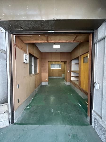 Vacant 2-Story Wooden House for Sale in Kadoma, Osaka - Thumbnail 3