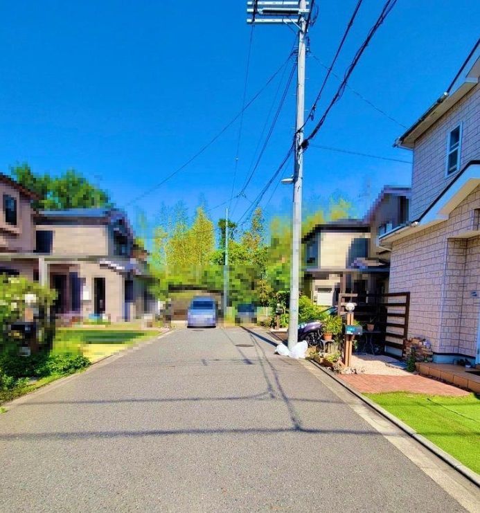 4SLDK Detached House for Sale in Sakai Mihara Ward, Osaka - Thumbnail 2