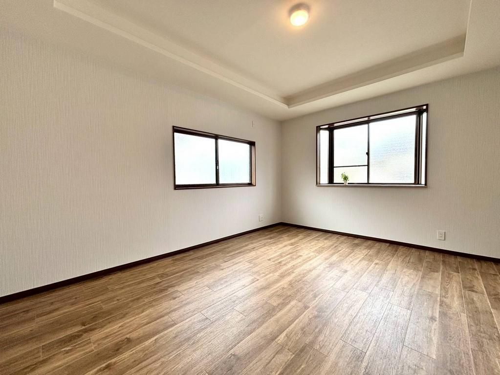 Fully Renovated 4SLDK House in Ikeda, Osaka - 106.51 sqm - Thumbnail 4