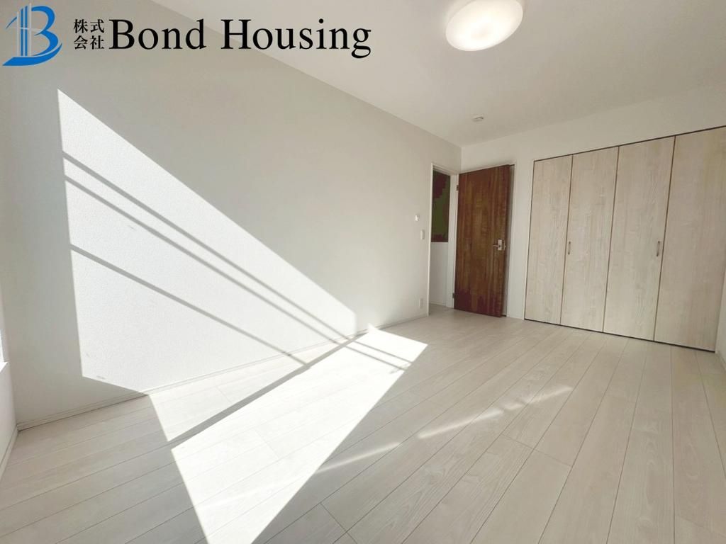 3LDK Modern House with 4 Car Parking in Kobe Nishi Ward - Thumbnail 4