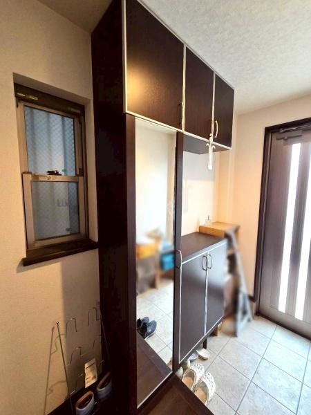 4LDK Steel-Frame House for Sale in Kadoma, Osaka - Thumbnail 2