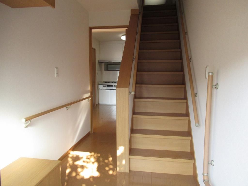 2LDK House with Sunken Garage for Sale in Suma Ward, Kobe - Thumbnail 4