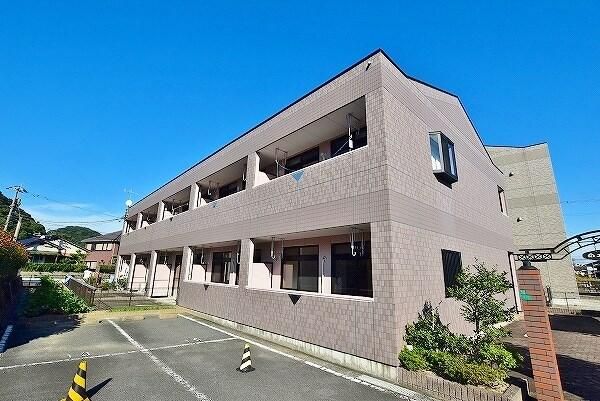 2LDK Apartment for Rent in Kokura Minami-ku, Kitakyushu - Thumbnail 3
